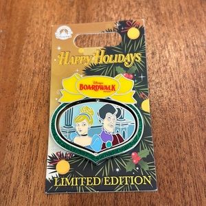2022 Disney Parks Happy Holidays Boardwalk Resort Pin Cinderella Lady Tremaine